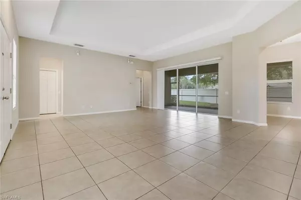 Fort Myers, FL 33908,4406 Broadleaf CIR