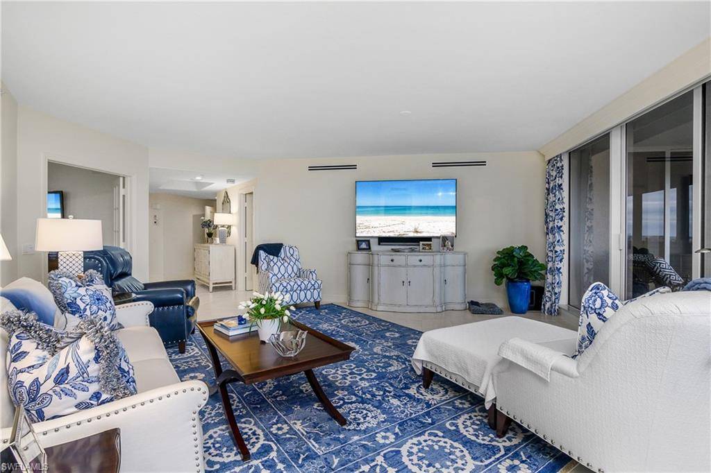 Naples, FL 34108,7225 Pelican Bay BLVD #805
