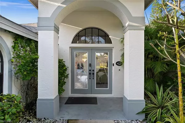 Naples, FL 34104,1034 Tivoli CT