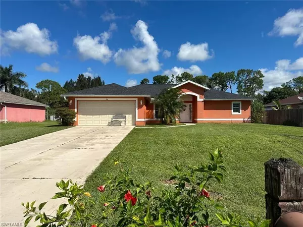 106 Ridgemont DR, Lehigh Acres, FL 33972