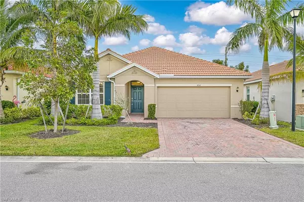 3052 Royal Gardens AVE, Fort Myers, FL 33916