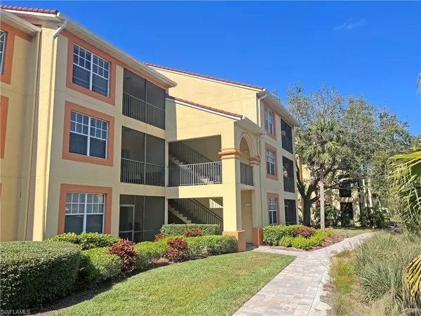 7915 Preserve CIR #236, Naples, FL 34119