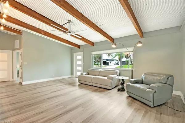 Naples, FL 34113,119 Tahiti ST