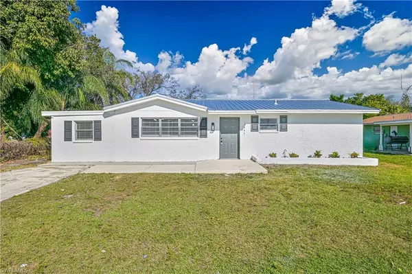 3447 Eastland ST, Fort Myers, FL 33916