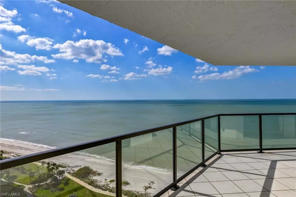 Naples, FL 34103,4901 Gulf Shore BLVD N #2104