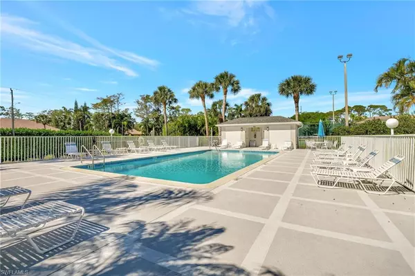 Naples, FL 34110,1310 Charleston Square DR #101