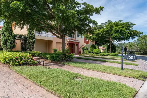 8601 Piazza Del Lago CIR #103, Estero, FL 33928