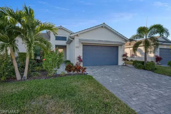 Naples, FL 34114,9083 Saint Lucia DR