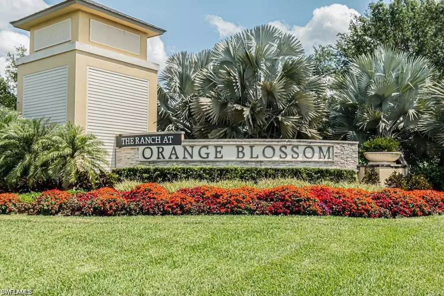 2097 Fairmont LN, Naples, FL 34120