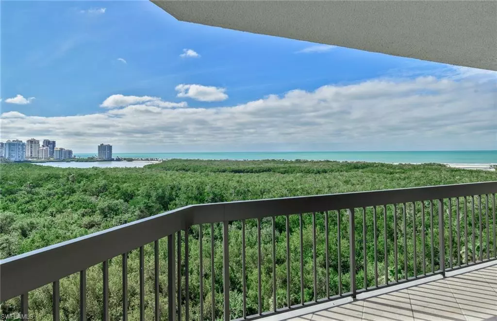 Naples, FL 34108,6001 Pelican Bay BLVD #803