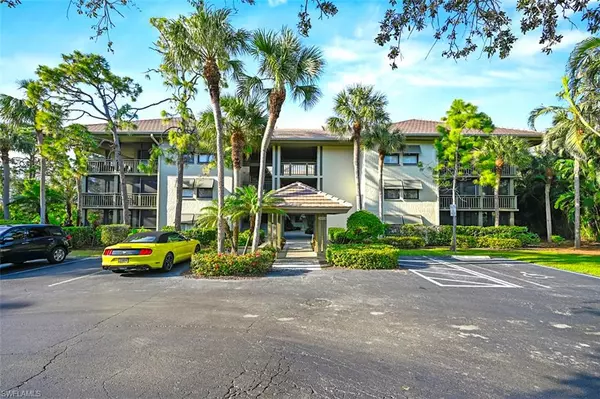 Bonita Springs, FL 34134,3661 Wild Pines DR #207