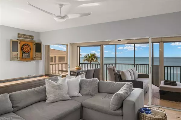 Naples, FL 34108,10633 Gulf Shore DR #3S