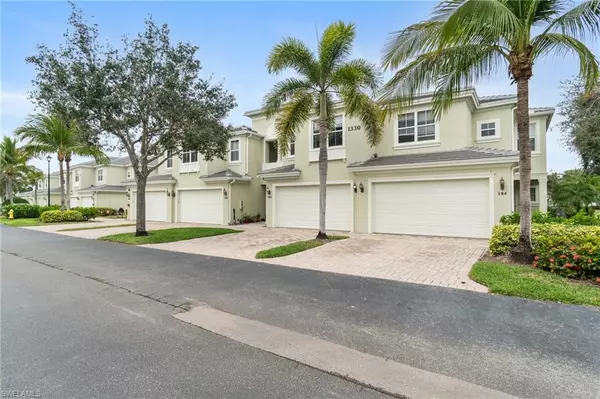 Naples, FL 34105,1330 Mariposa CIR #103