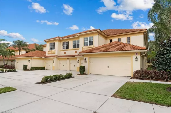 Naples, FL 34104,7832 Clemson ST #202