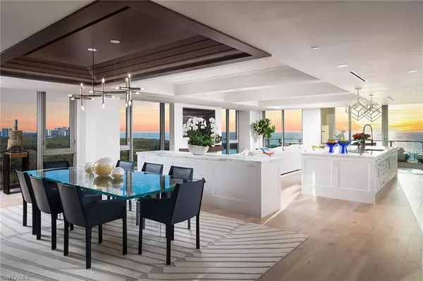 Naples, FL 34108,6897 Grenadier BLVD #1501