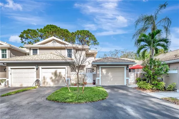 Naples, FL 34110,322 Emerald Bay CIR #X7