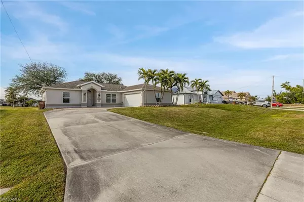 3108 SW 18th PL, Cape Coral, FL 33914