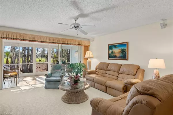 Naples, FL 34104,6700 Dennis CIR #A103