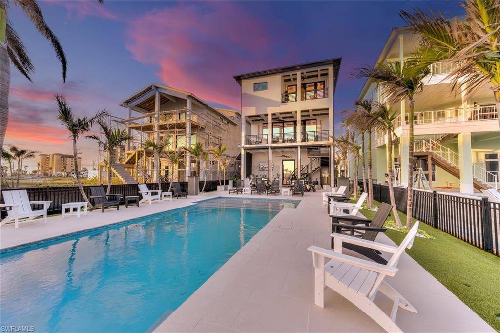 Fort Myers Beach, FL 33931,441 Estero BLVD