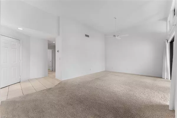 Naples, FL 34108,6545 Valen WAY #F302