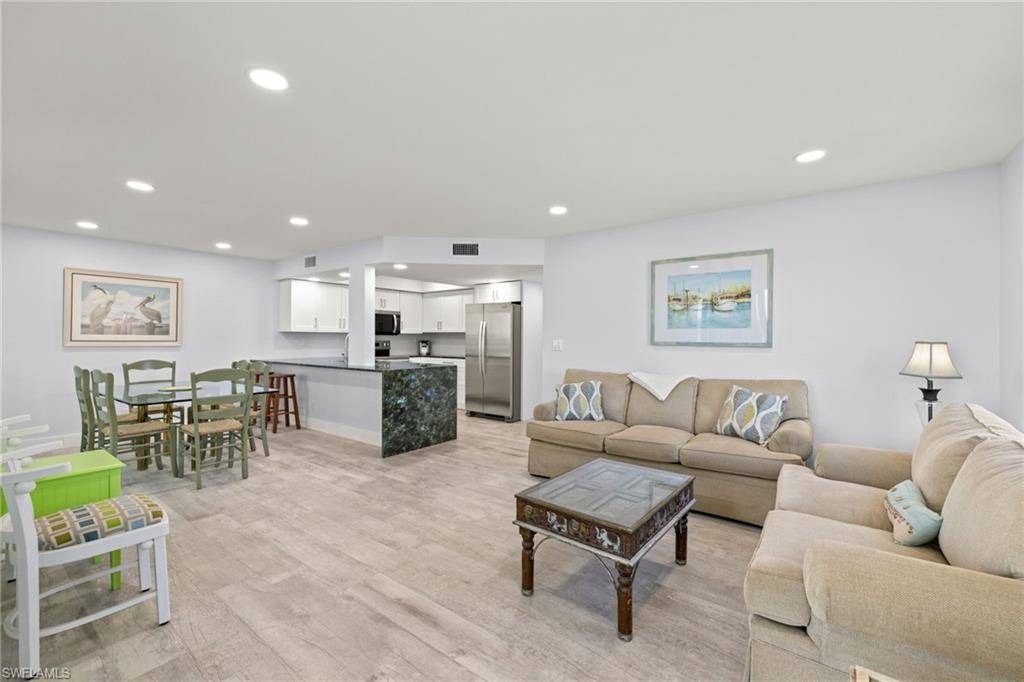 Sanibel, FL 33957,610 Donax ST #111