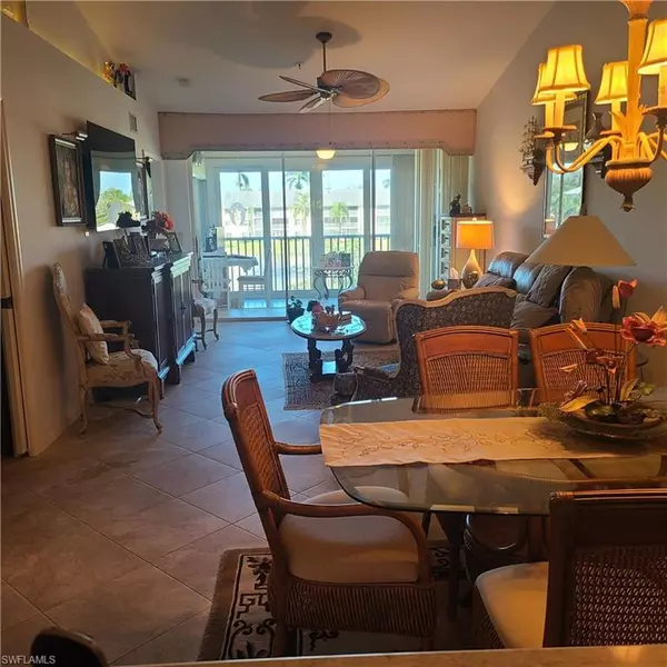 Estero, FL 33928,20151 Ian CT #309