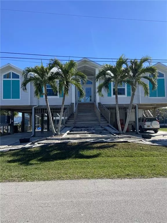 Matlacha, FL 33993,2643 Clyde ST