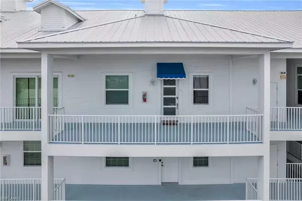 Marco Island, FL 34145,140 Palm ST #3