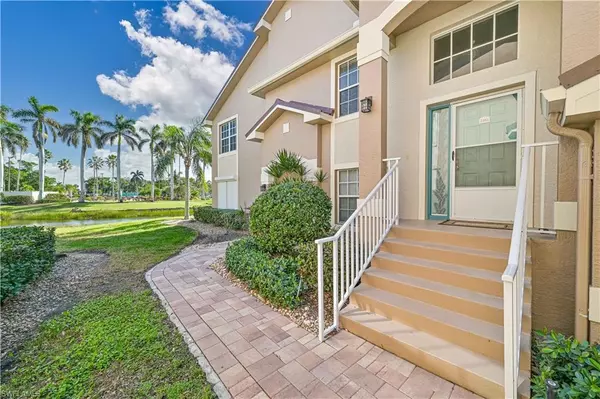 Fort Myers, FL 33919,14881 Crystal Cove CT #2202