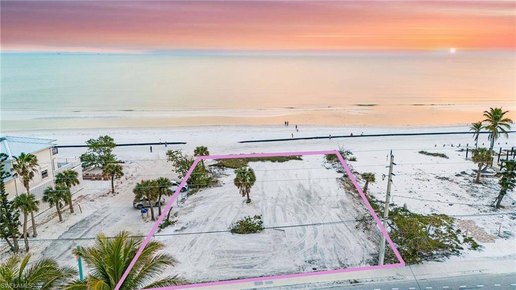 Fort Myers Beach, FL 33931,4050 Estero BLVD