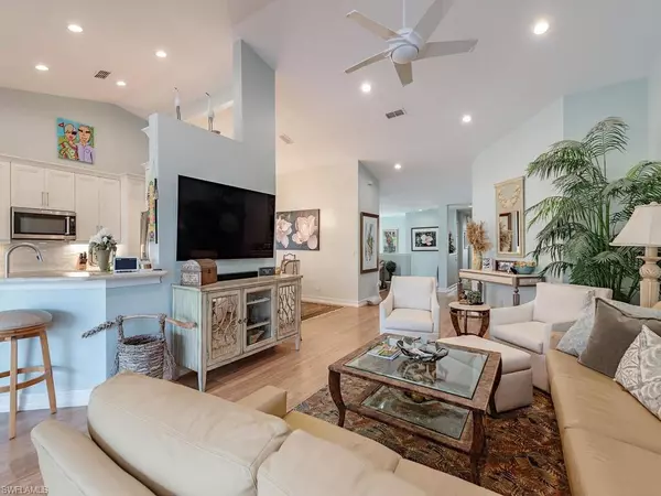 Naples, FL 34105,2150 HAWKSRIDGE DR #1804