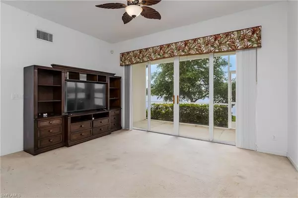 Naples, FL 34114,25061 Peacock LN #102