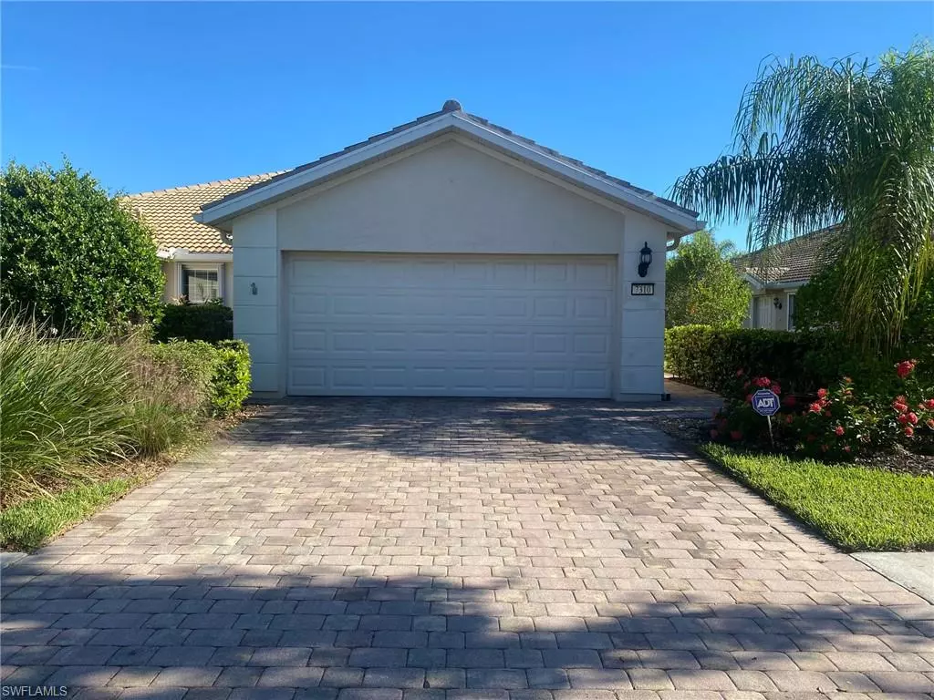 Naples, FL 34114,7310 Salerno CT