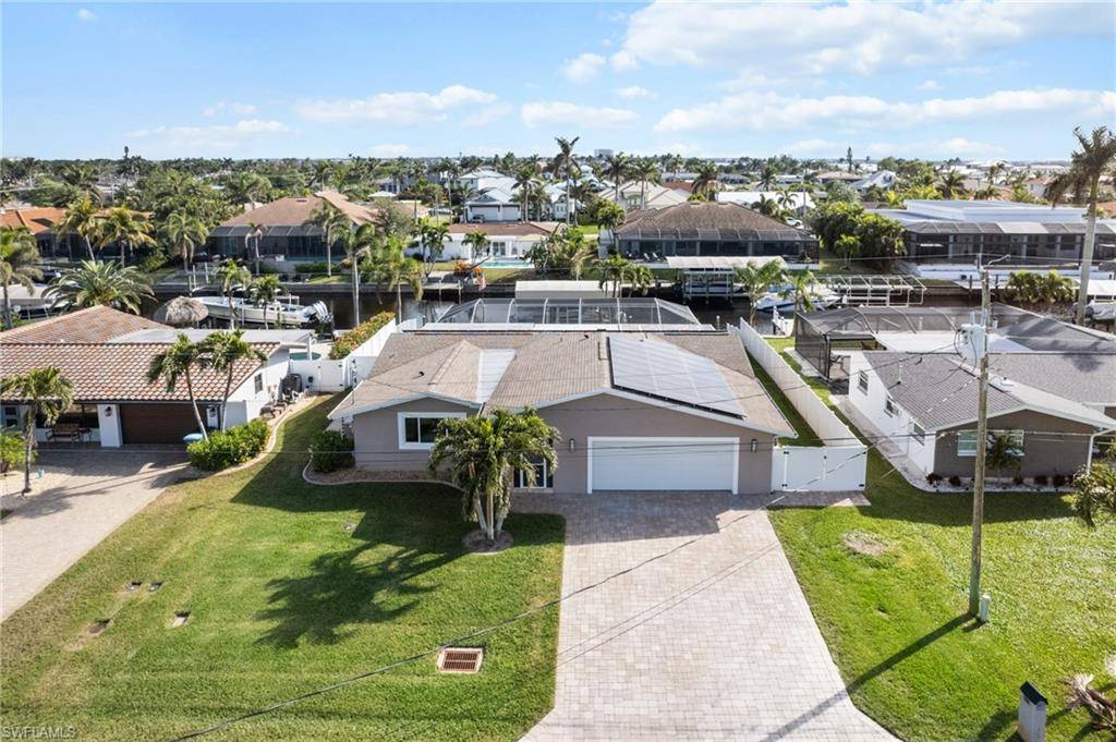 5313 Malaluka CT, Cape Coral, FL 33904