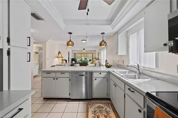 Fort Myers, FL 33919,13663 McGregor Village DR #19