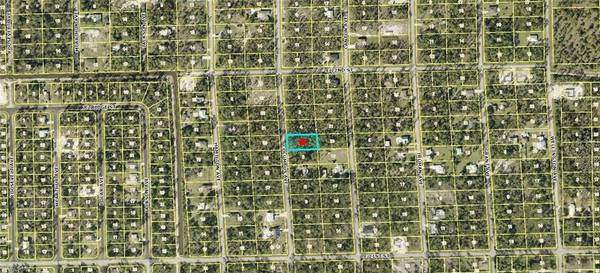 2114 Columbus AVE, Alva, FL 33920