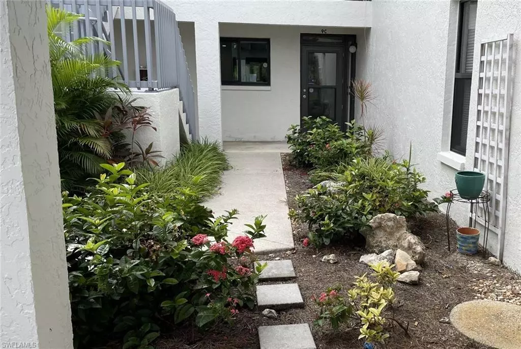 Fort Myers, FL 33908,17455 Woodland TRCE #C