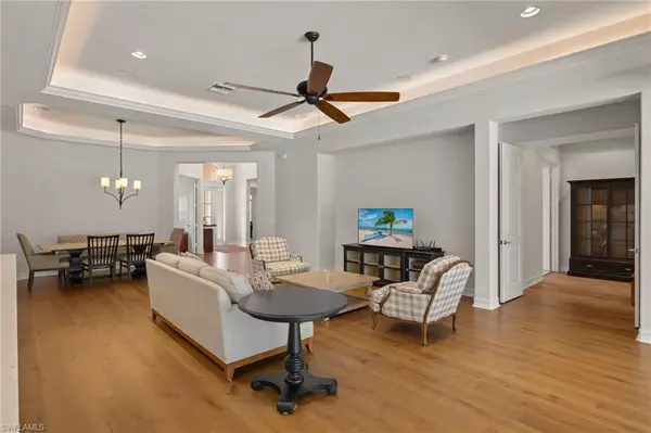 Naples, FL 34110,372 Cypress WAY W
