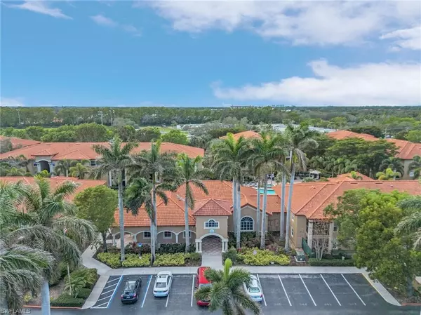 Bonita Springs, FL 34135,8950 Colonnades CT E #817