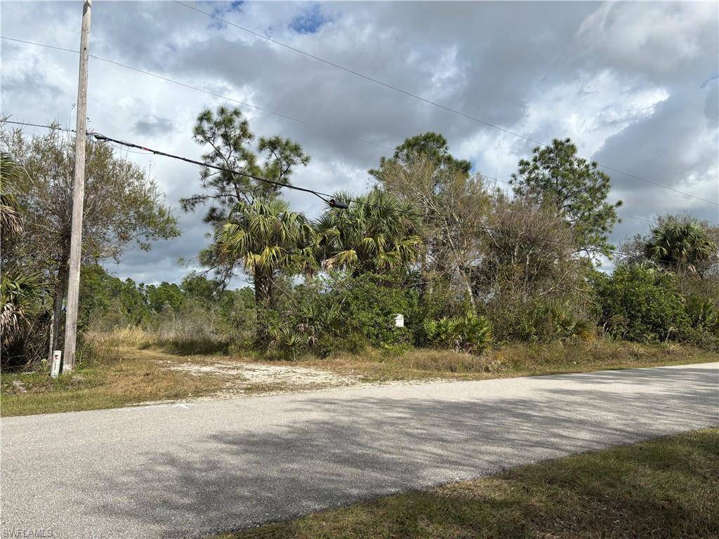 Naples, FL 34120,3265 68th AVE NE