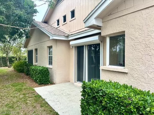 Naples, FL 34109,2505 Sailors WAY #129