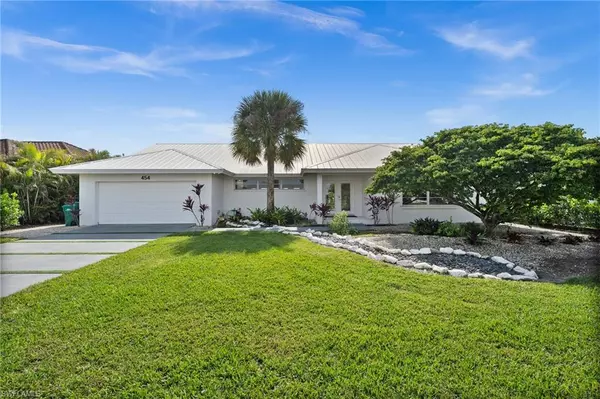 454 Flamingo AVE, Naples, FL 34108