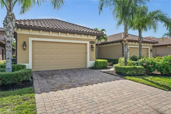 Naples, FL 34113,6608 Roma WAY