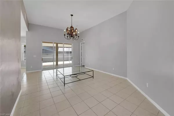 Naples, FL 34104,1042 Jardin DR