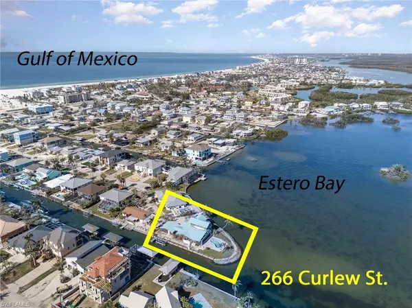 Fort Myers Beach, FL 33931,266 Curlew ST