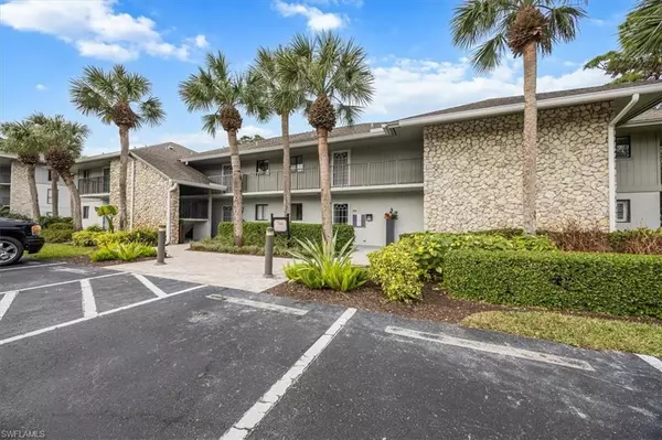 Naples, FL 34113,746 Eagle Creek DR #203