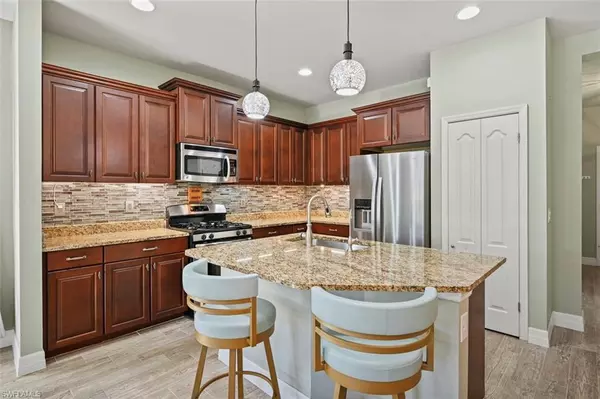 Estero, FL 33928,21561 Cascina DR