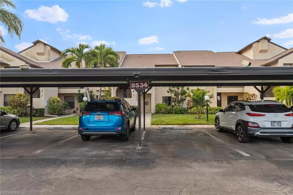 Fort Myers, FL 33919,8534 Charter Club CIR #3