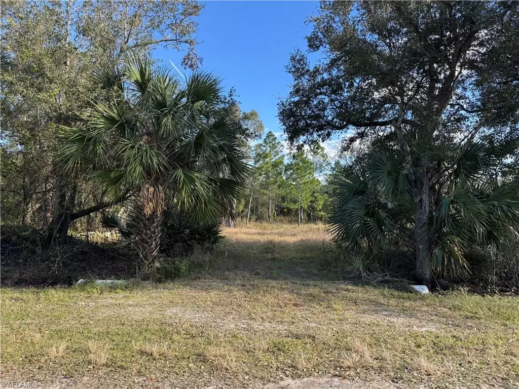 Punta Gorda, FL 33955,13182 Mandalay DR