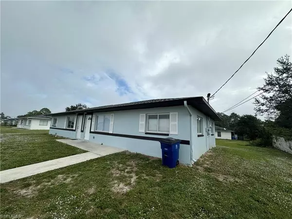 137-139 Gordon AVE S #139, Lehigh Acres, FL 33973